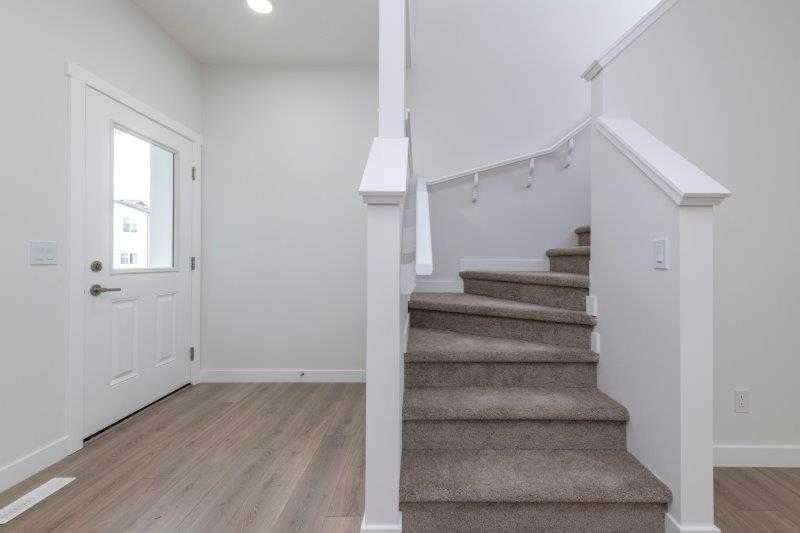 33 Walcrest - Thumbnail 4