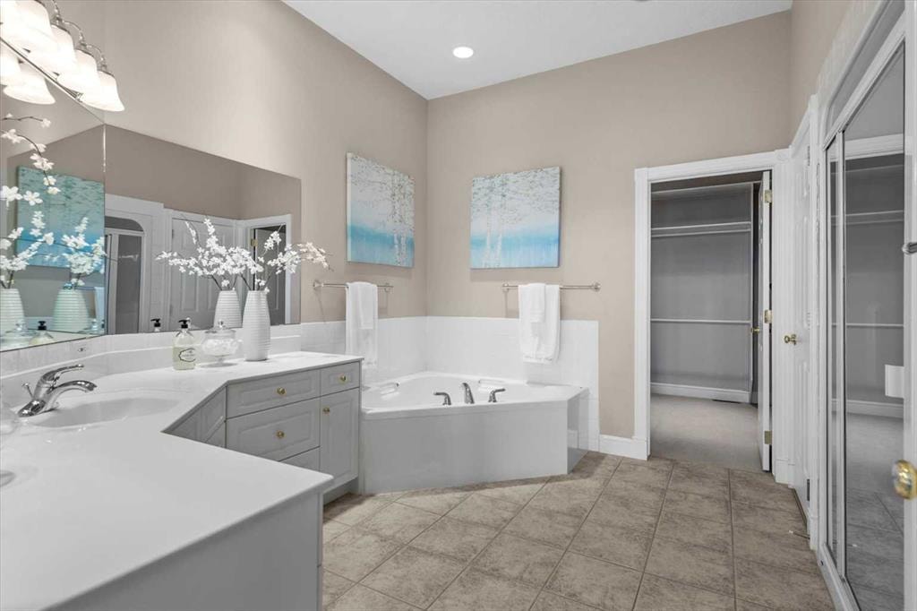 82 Arbour Crest - Thumbnail 2