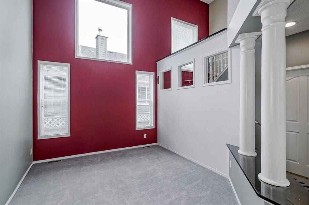 375 Douglas Glen - Thumbnail 3