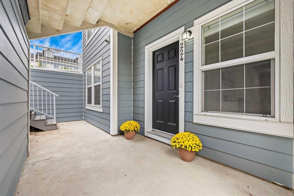 224 Auburn Bay - Thumbnail 4