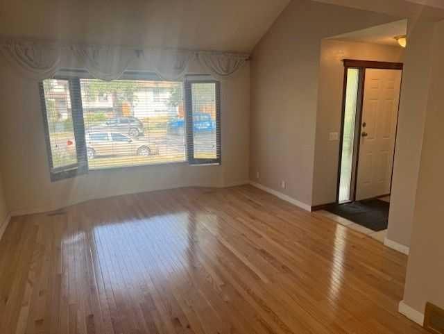 8007 Ranchview - Thumbnail 3