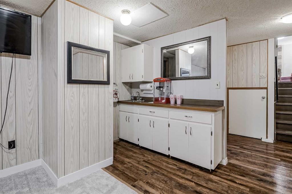 10520 Mapleridge - Thumbnail 3