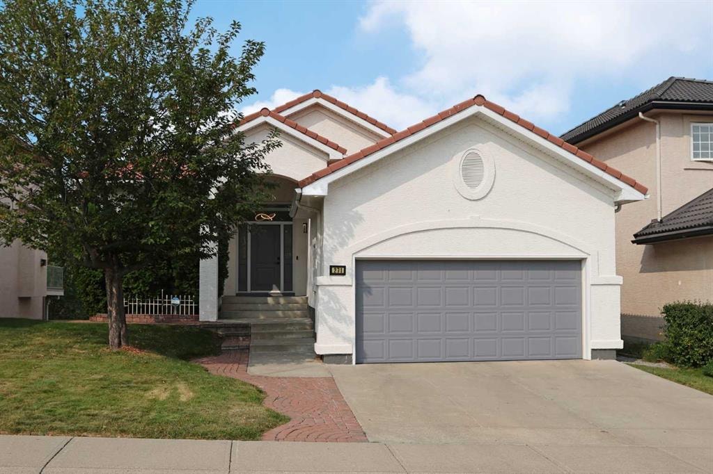 271 Hamptons - Thumbnail 4