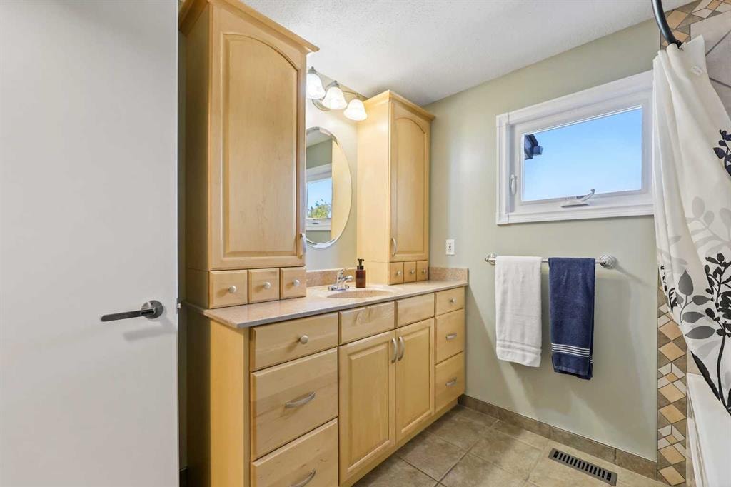 5400 Dalhousie - Thumbnail 2