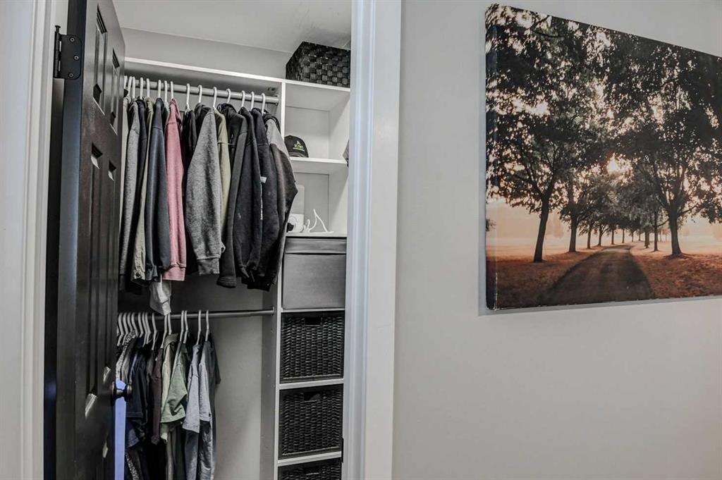 110 Hidden Hills - Thumbnail 3