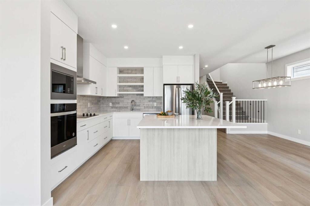 215 Greenwich - Thumbnail 4