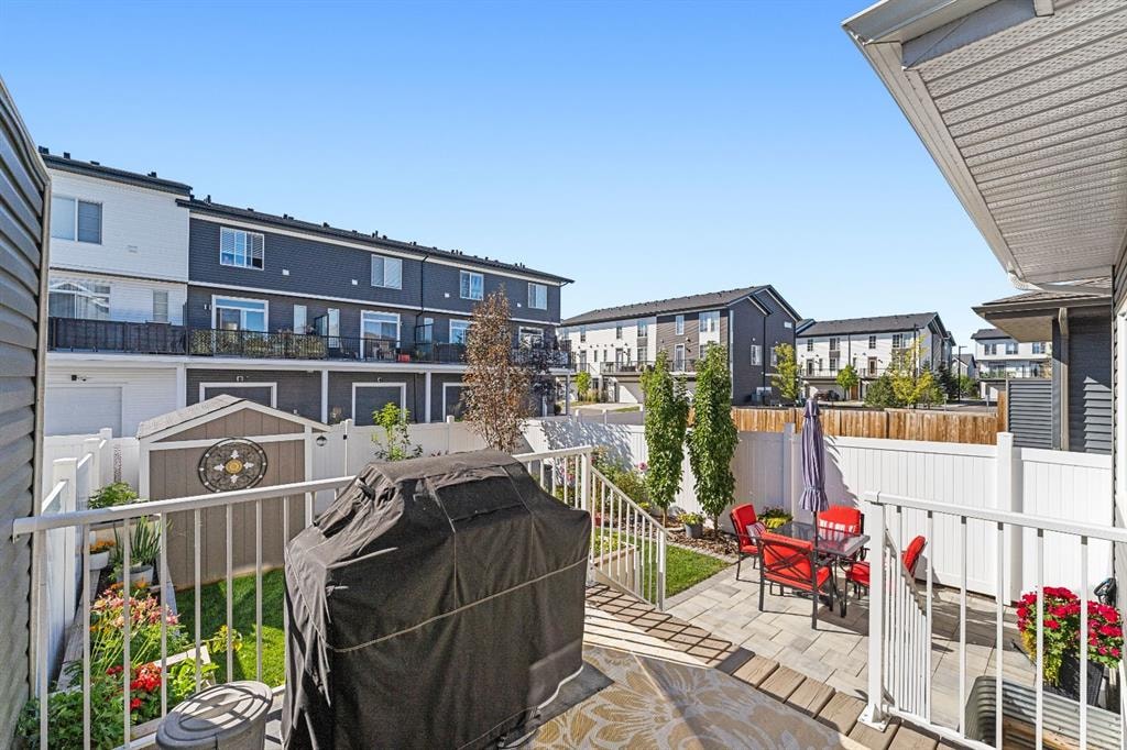 127 Walcrest - Thumbnail 3