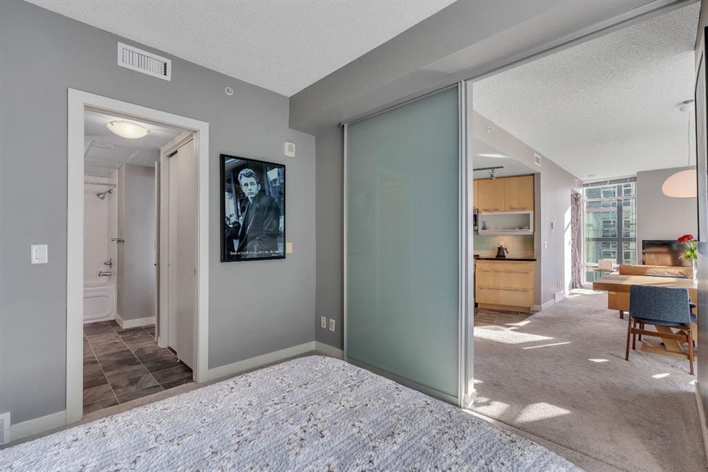 215 13 Avenue - Thumbnail 4