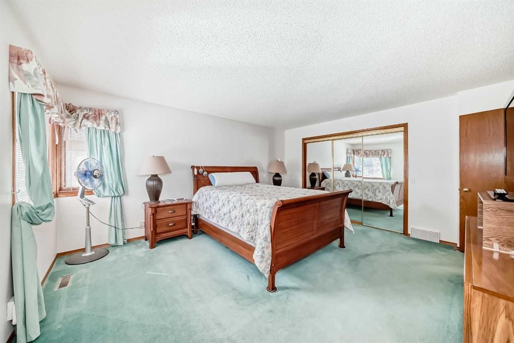 15463 Mckenzie Lake - Thumbnail 2