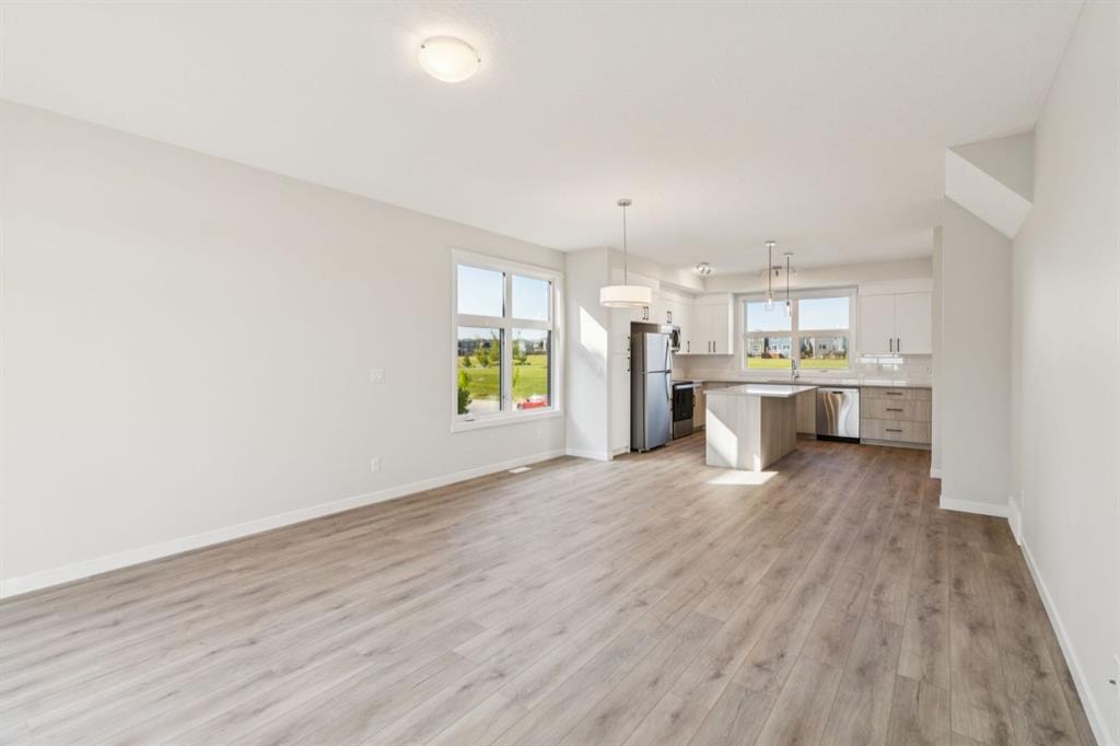 400 Belmont - Thumbnail 4