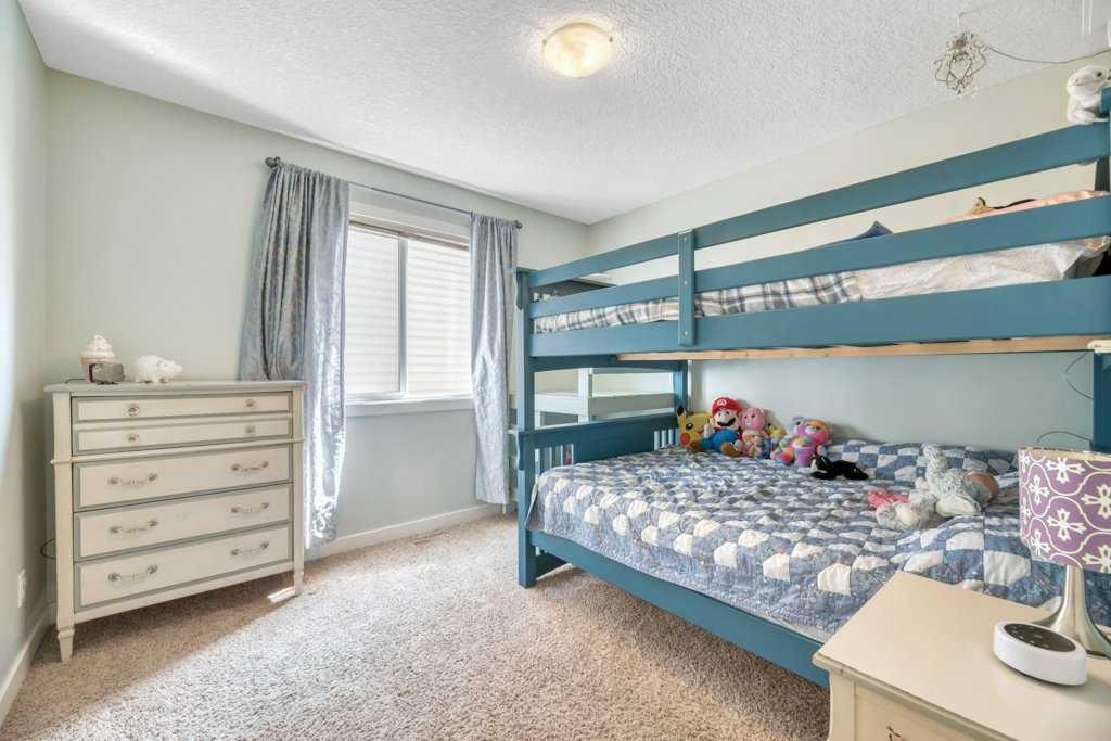 53 Bridlecrest - Thumbnail 4