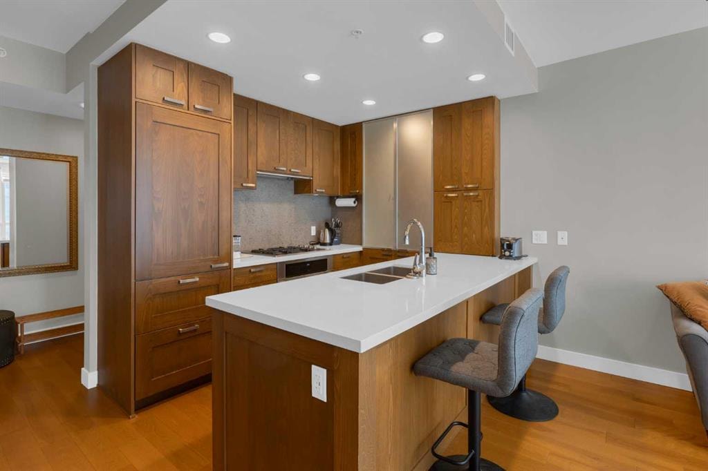 222 Riverfront - Thumbnail 3