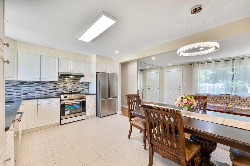 96 Windermere - Thumbnail 2
