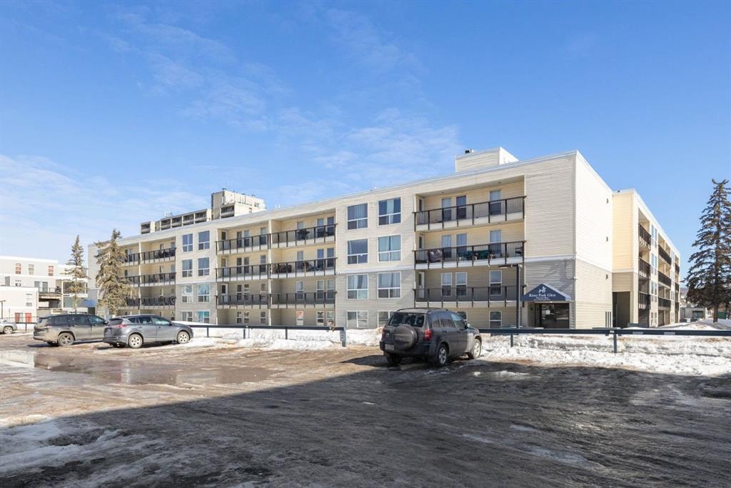 14921 Macdonald - Thumbnail 2