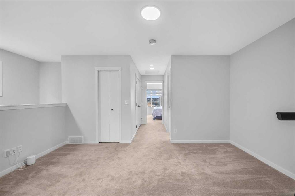 24 Corner Glen - Thumbnail 4