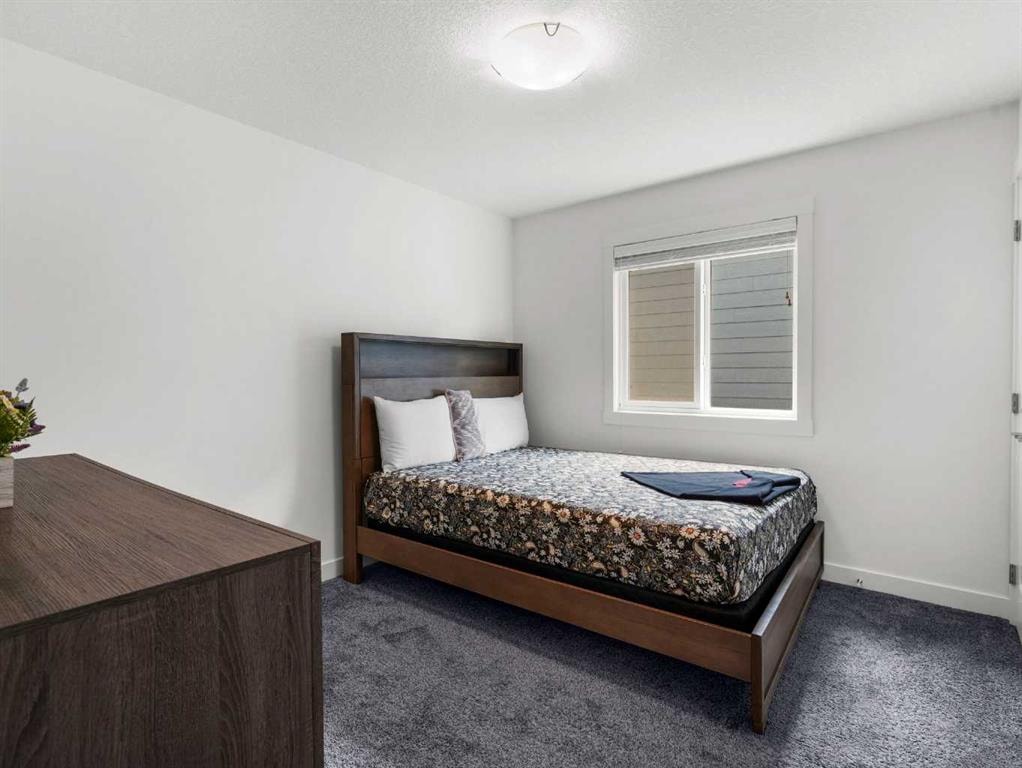 18 West Grove - Thumbnail 2