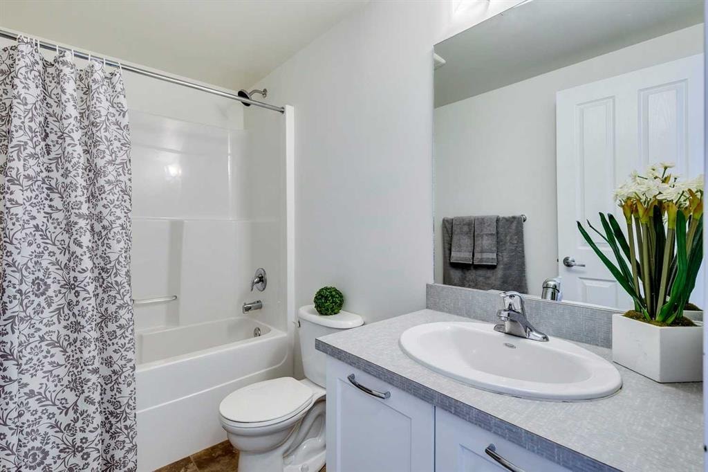 3820 Brentwood - Thumbnail 3