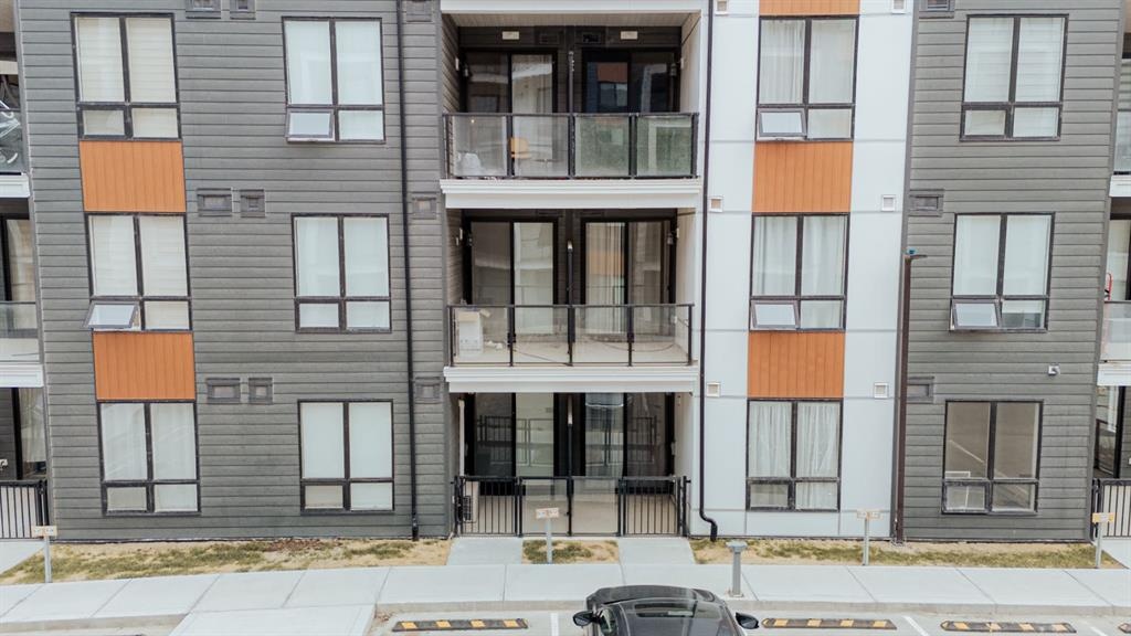 15 SAGE MEADOWS - Main Image