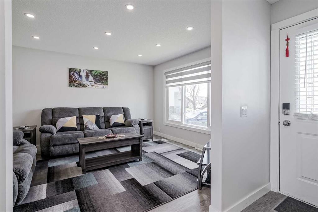 83 Aberdare - Main Image