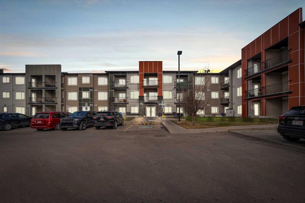 4 Sage Hill - Main Image