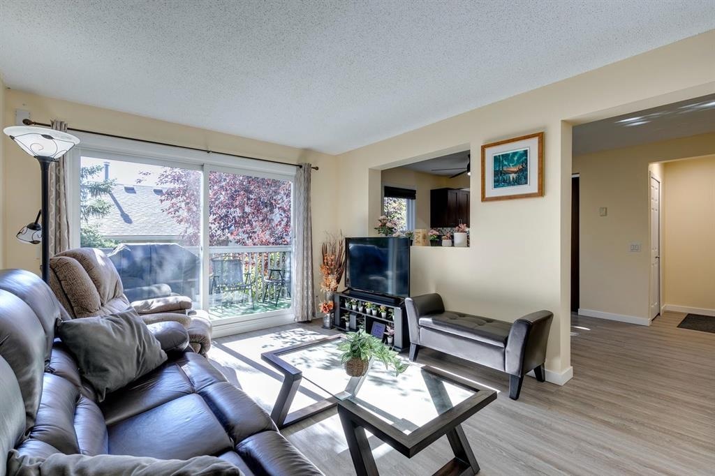 6915 Ranchview - Main Image