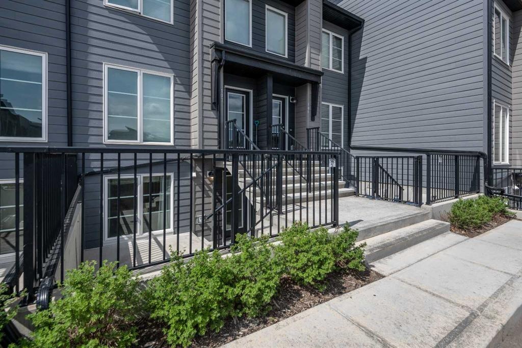 260 Rowley - Main Image