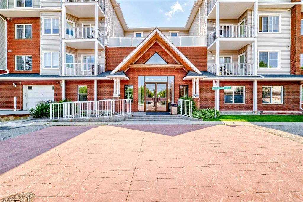 8 Prestwick Pond - Main Image