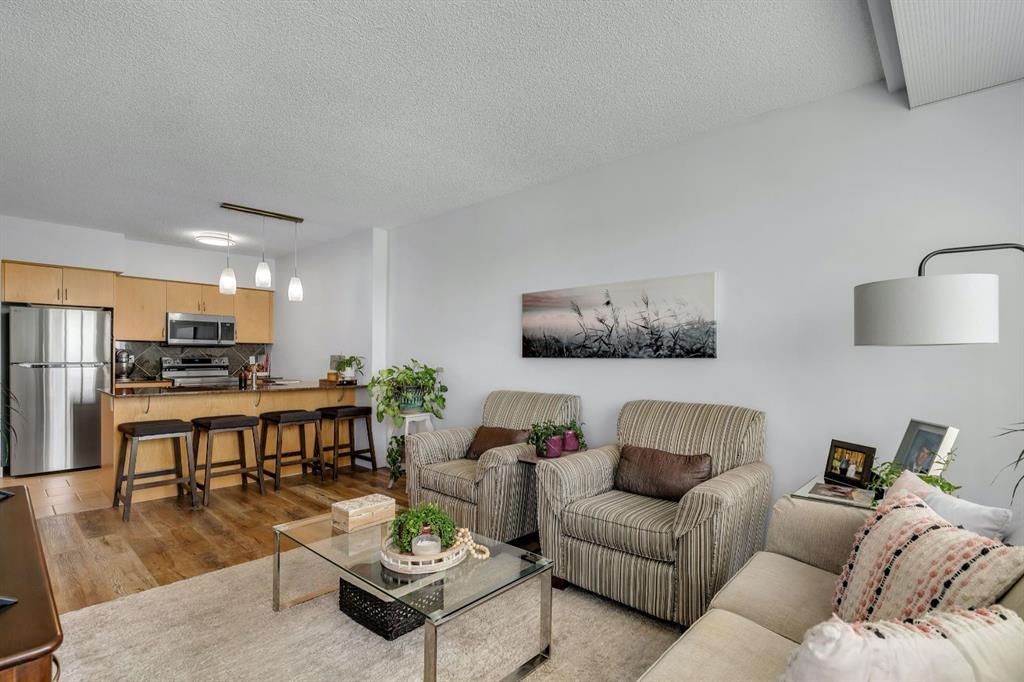 8880 Horton - Main Image