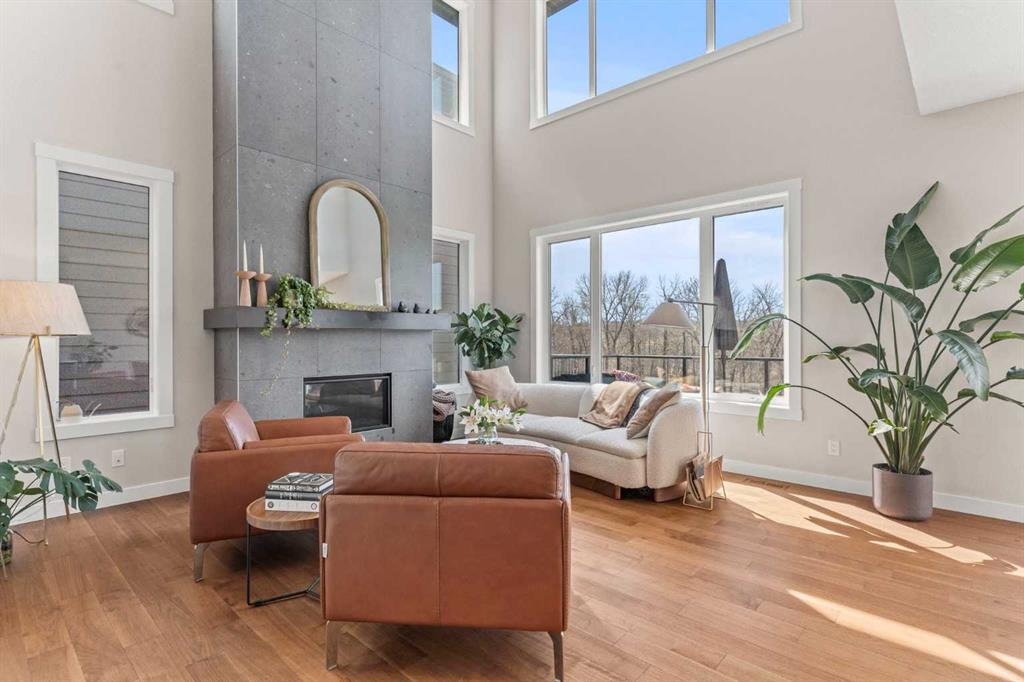 468 Cranbrook - Main Image