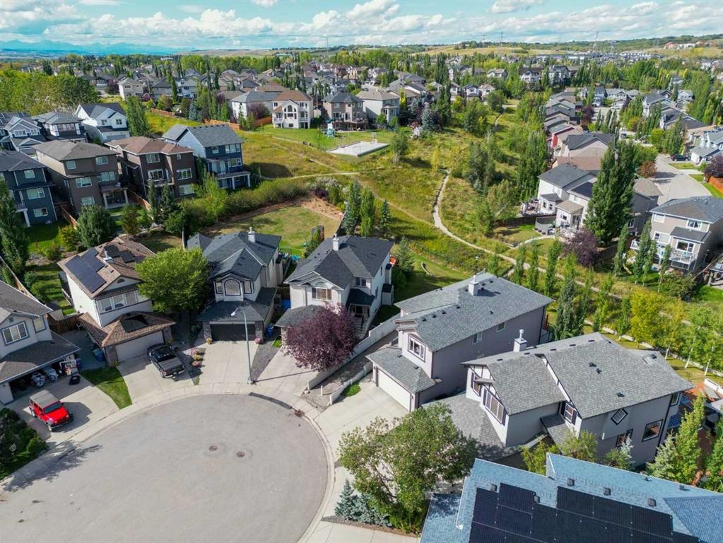 53 Tuscany Valley - Main Image