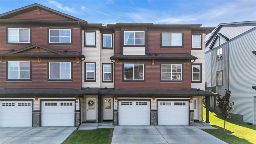 213 Sage Hill - Main Image