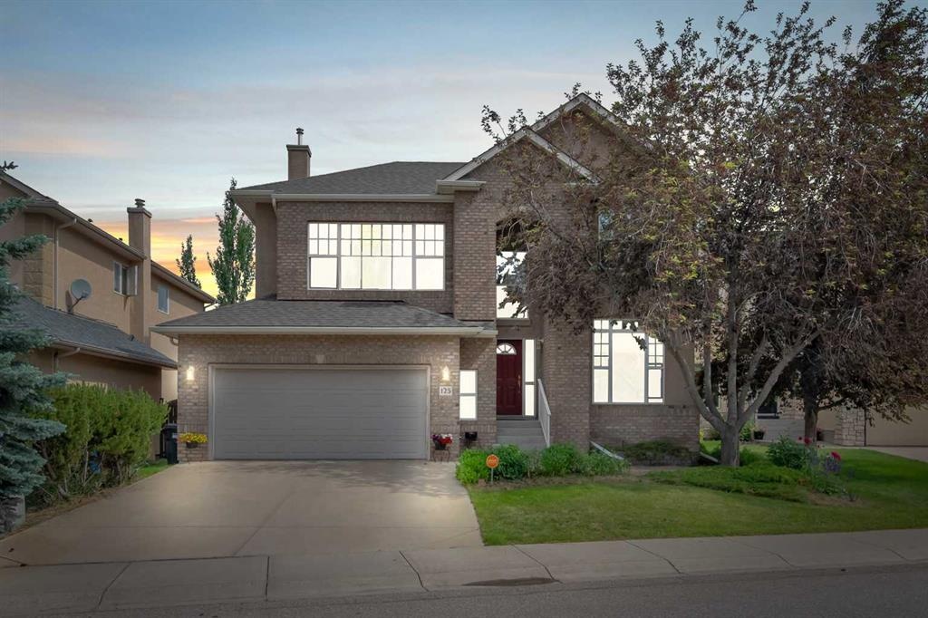 125 Strathlea - Main Image