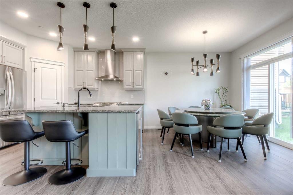 17 Calhoun - Main Image