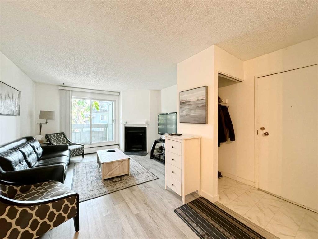 315 Southampton - Main Image