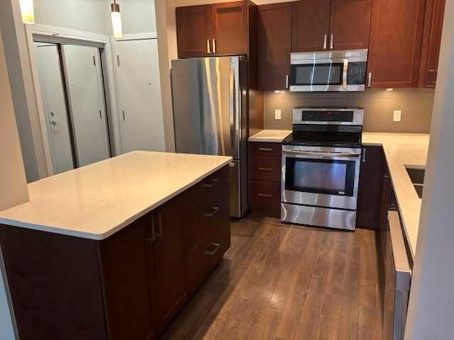 16 Auburn Bay - Main Image