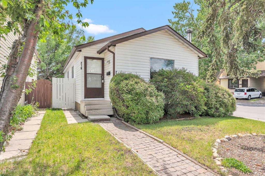 218 Pinemeadow - Main Image
