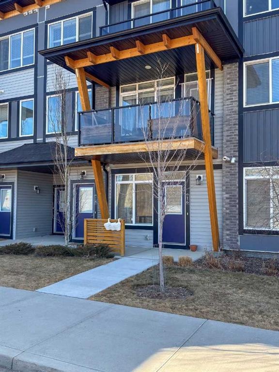 16 Savanna - Main Image