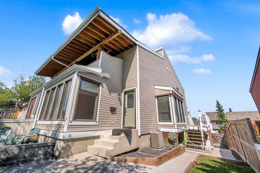 15 Ranch Glen - Main Image