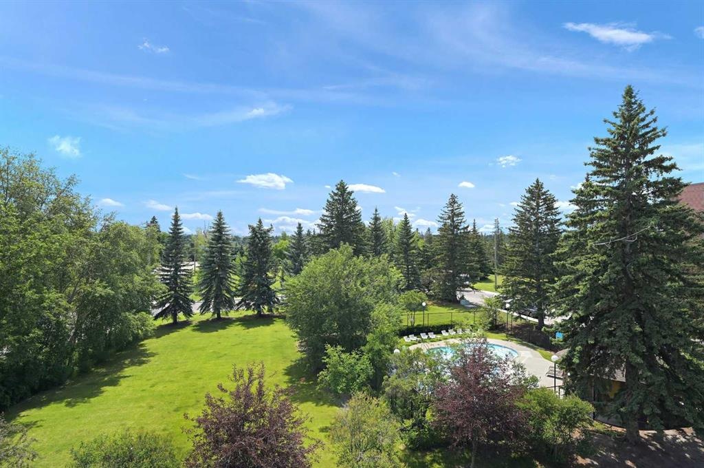 3316 Rideau - Main Image