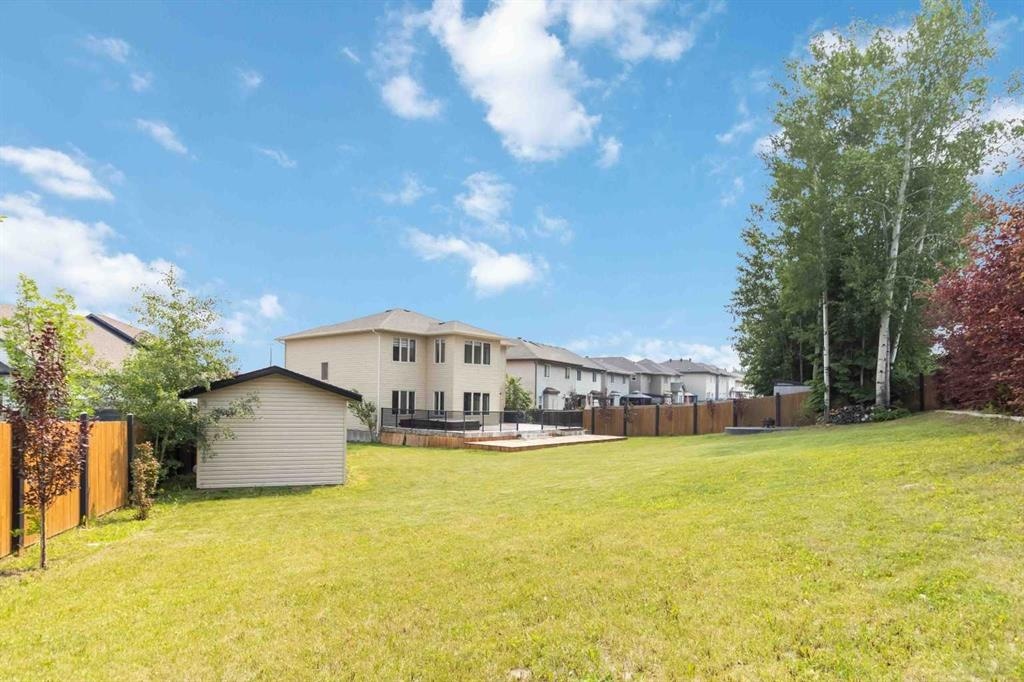 172 GRAVELSTONE - Main Image