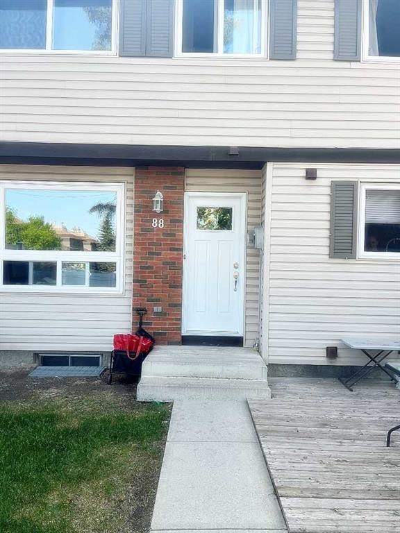 740 Bracewood - Main Image