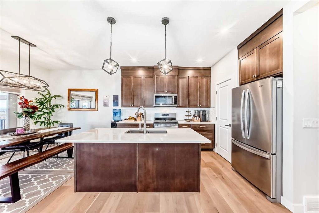 128 Savanna - Main Image