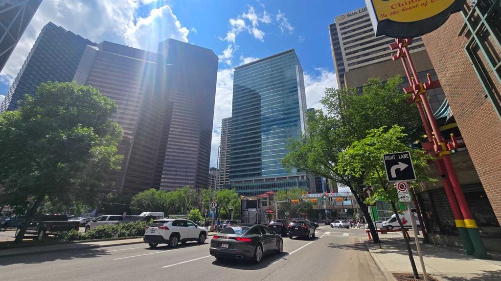328 Centre - Main Image