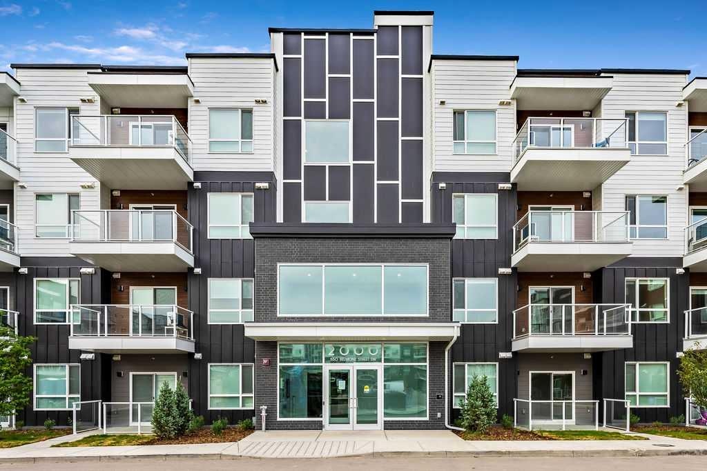 550 Belmont - Main Image