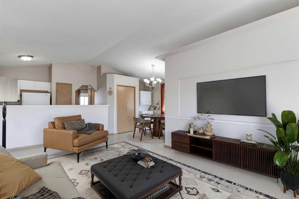 91 Martin Crossing - Main Image