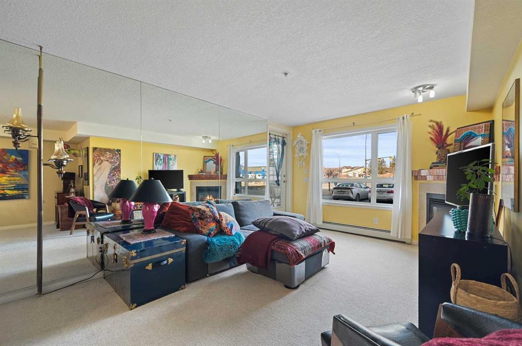 8200 fourth - Main Image