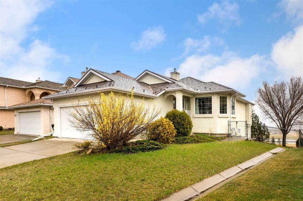 212 Hampstead - Main Image