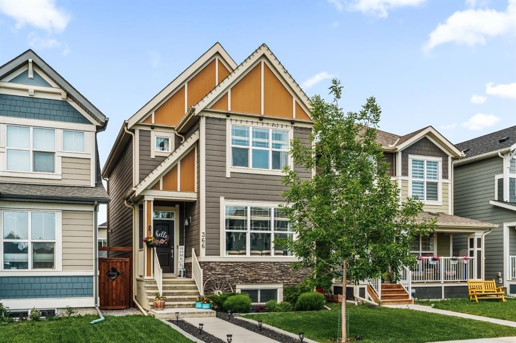 366 Magnolia - Main Image