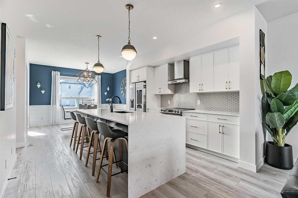 73 Legacy Glen - Main Image