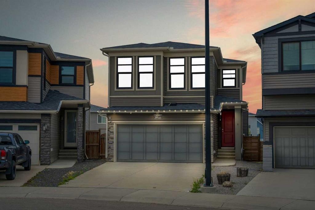 29 Howse - Main Image